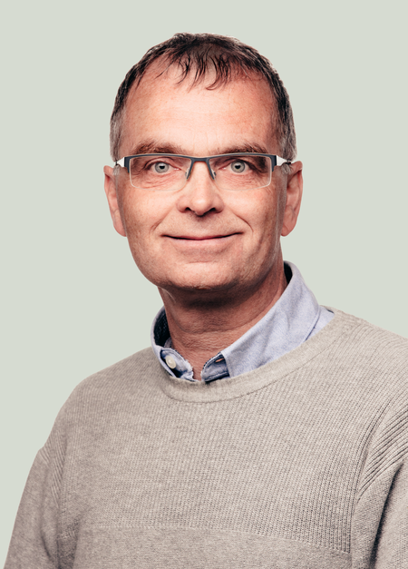  Peter Bugge 